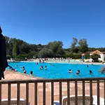 Apartment Fleurs Du 2 Adultes Et 2 Enfants Avec Terrasse Vue Sur Le Et Acces Parc Aquatique Gratuit Talmont-Saint-Hilaire