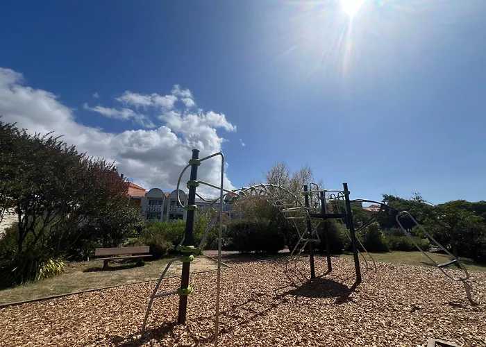 Fleurs Du 2 Adultes Et 2 Enfants Avec Terrasse Vue Sur Le Et Acces Parc Aquatique Gratuit